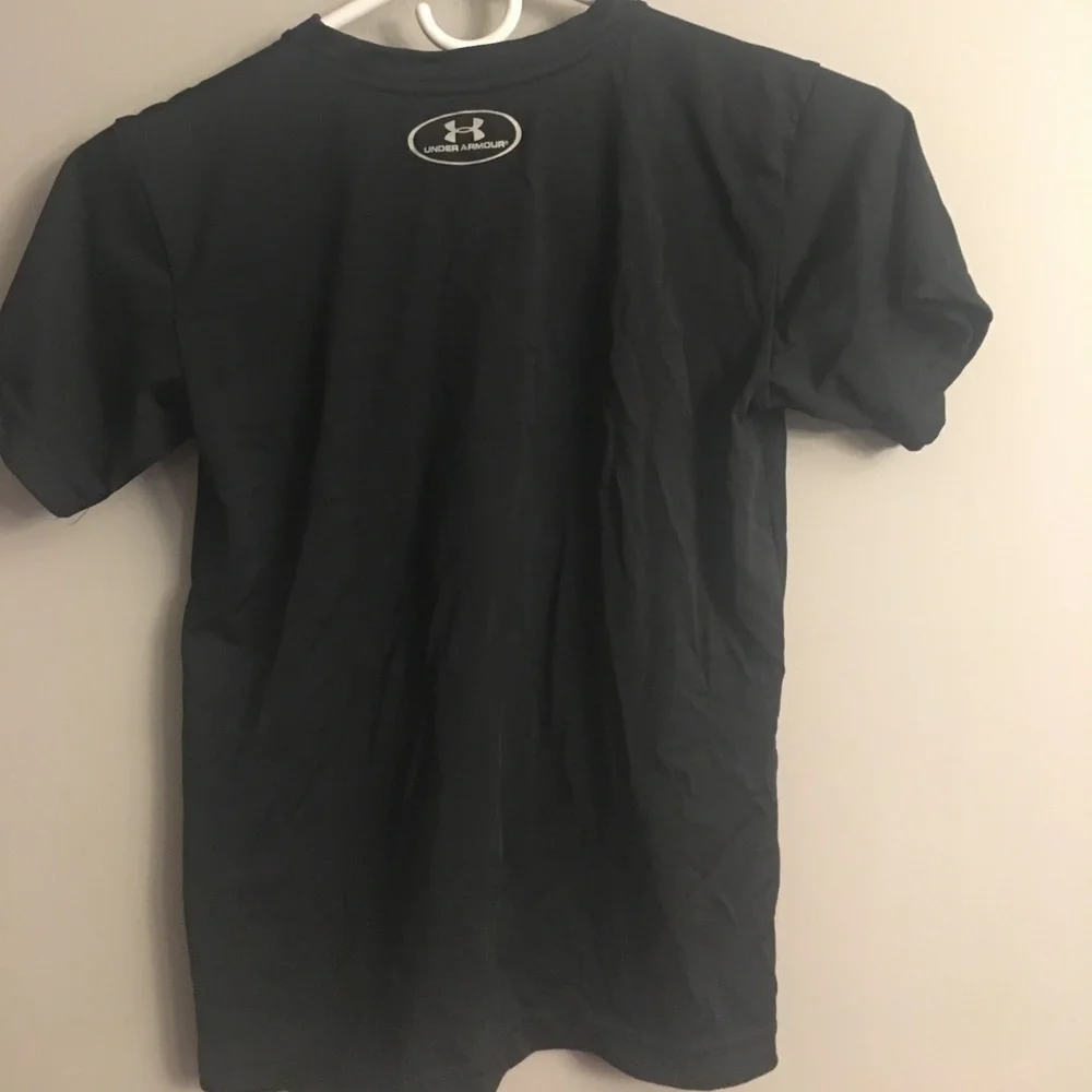 Under Armour heat gear tee